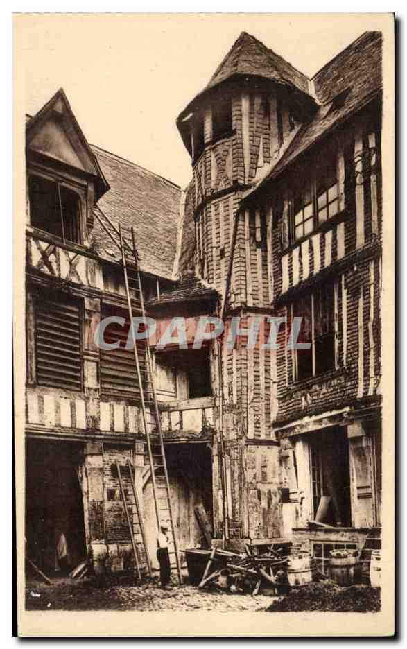 CPA CAudebec en CAux Vieille maison grande rue