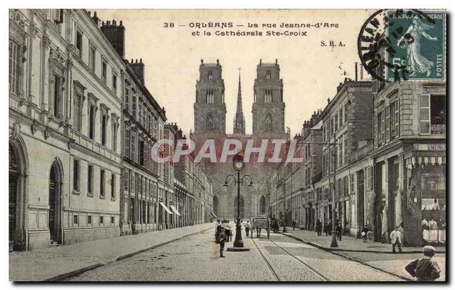 CPA Orleans La rue Jeanne d'arc et la cathedrale Sainte CRoix