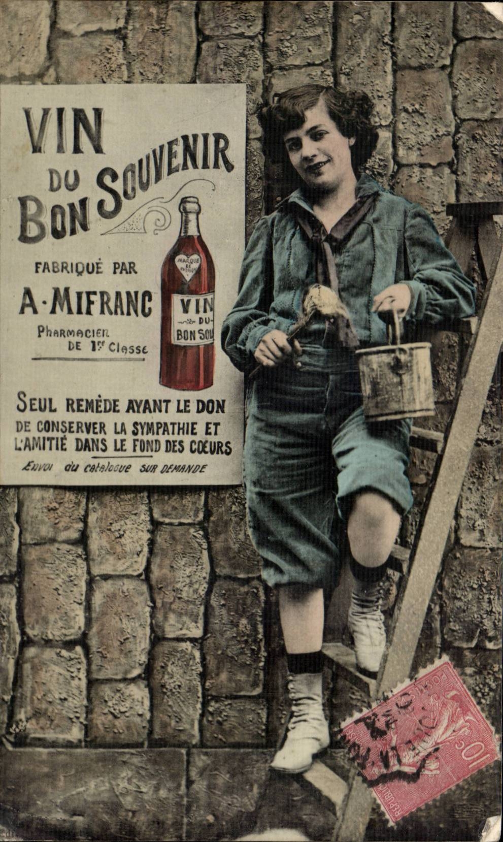 CPA Vin du Bon Souvenir fabrique par A Mifranc Pharmacien de 1ere classe Folklore Costume