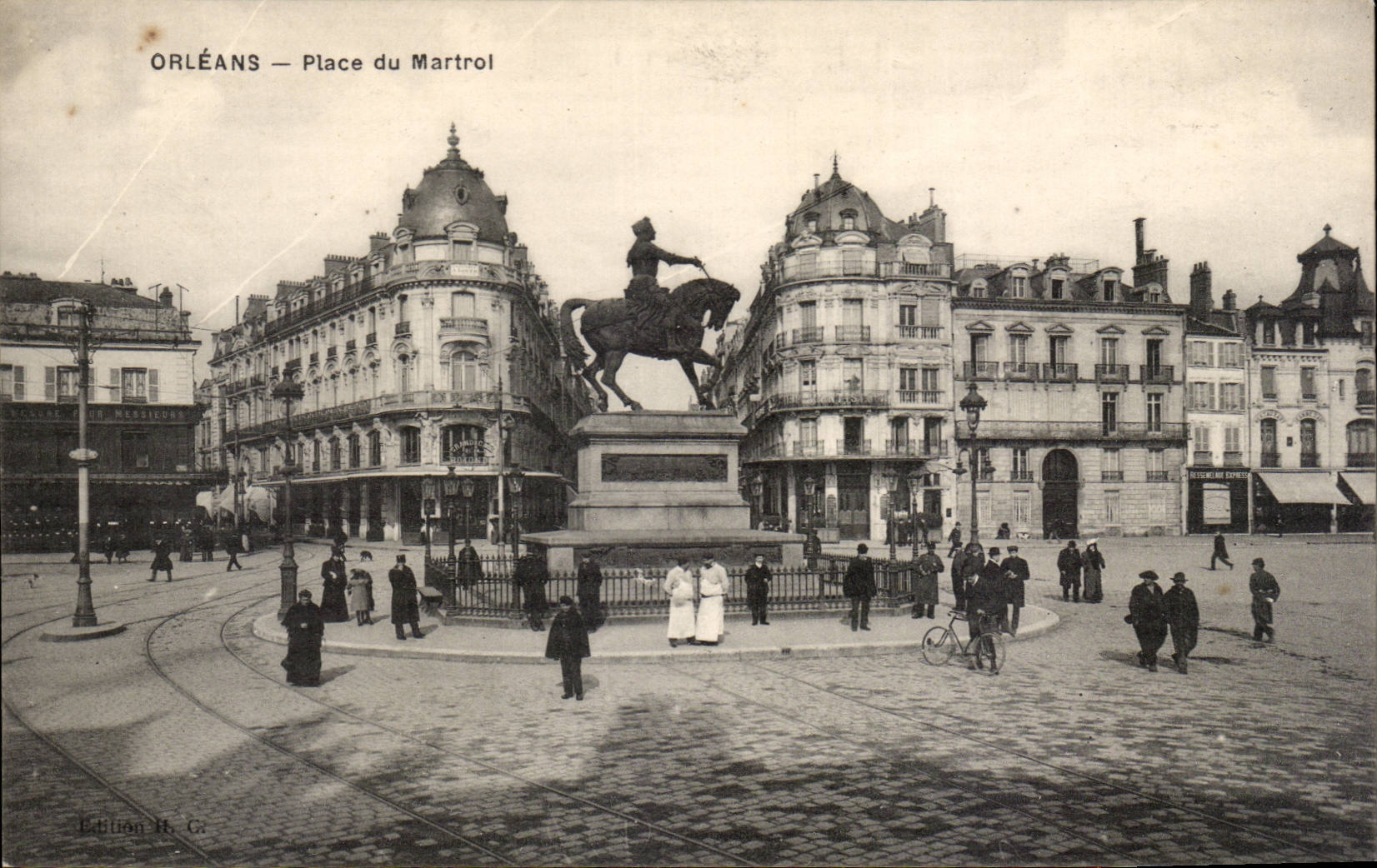 CPA Orleans Place du Martroi