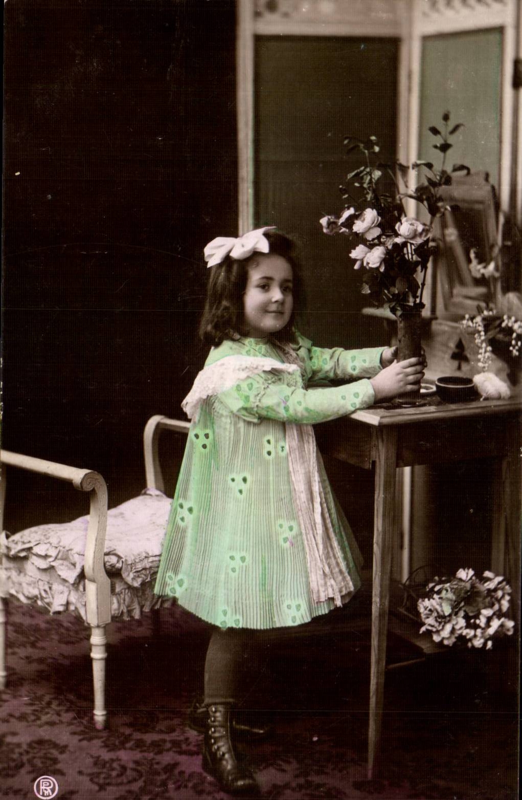 CPA Fantaisie Enfant Jeune fille