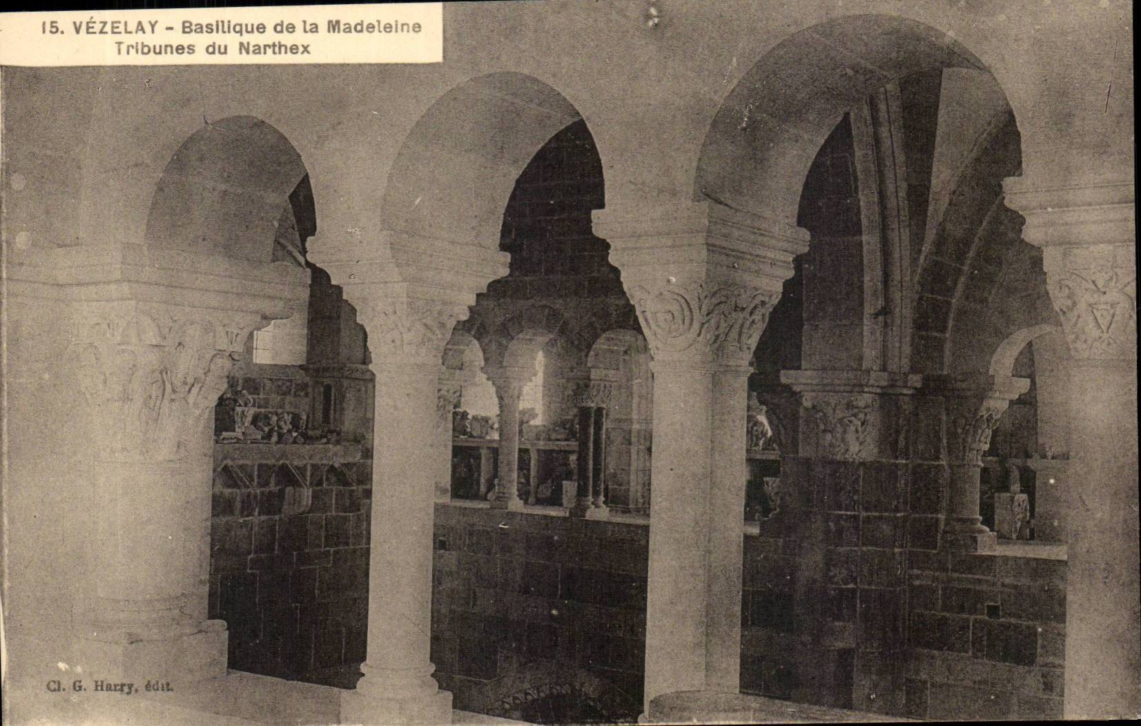 Vézelay - Basilique de la Madeleine - Tribunes du Narthex