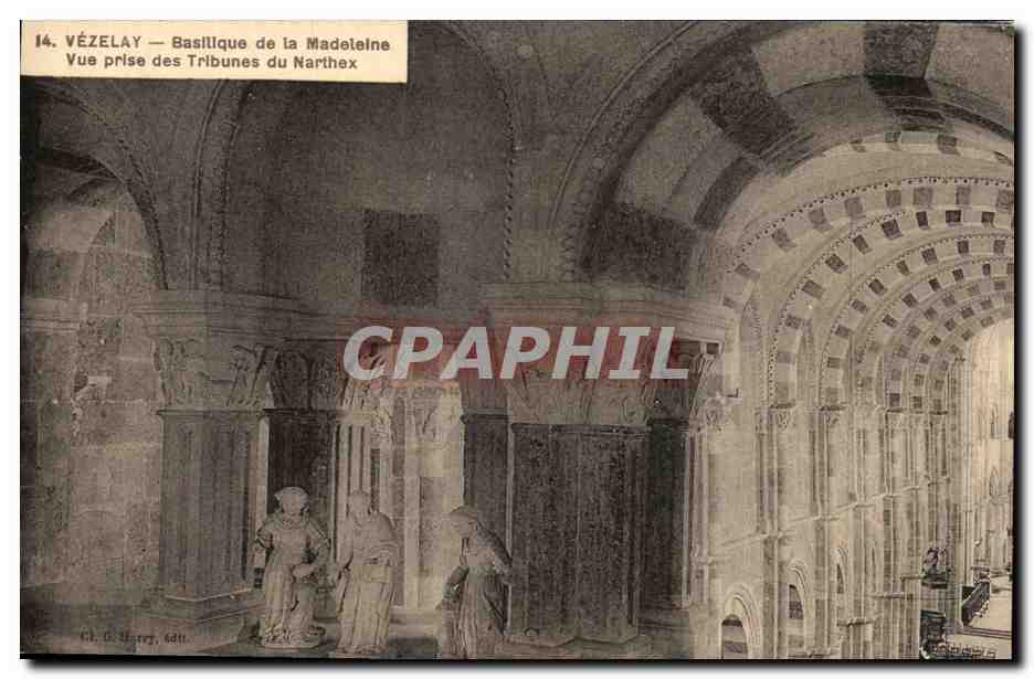 Vézelay — Basilique de la Madeleine — Vue prise des tribunes du narthex