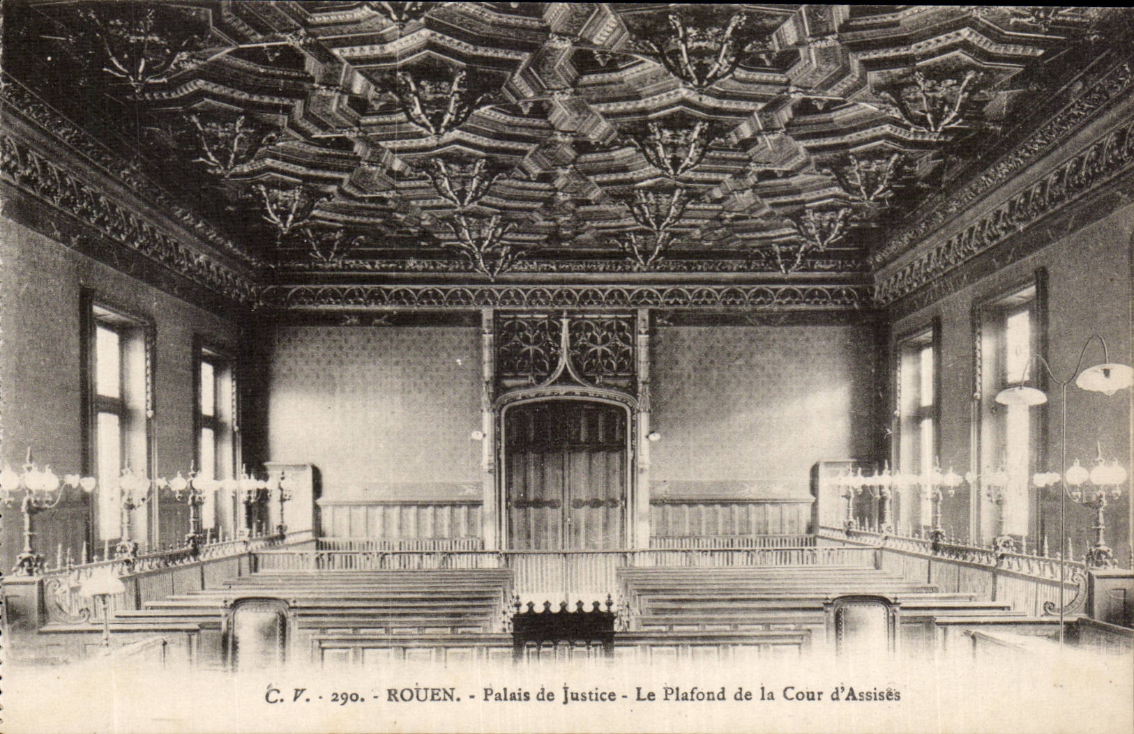 Rouen CPA Palais de justice Le plafond de la cour d'assises