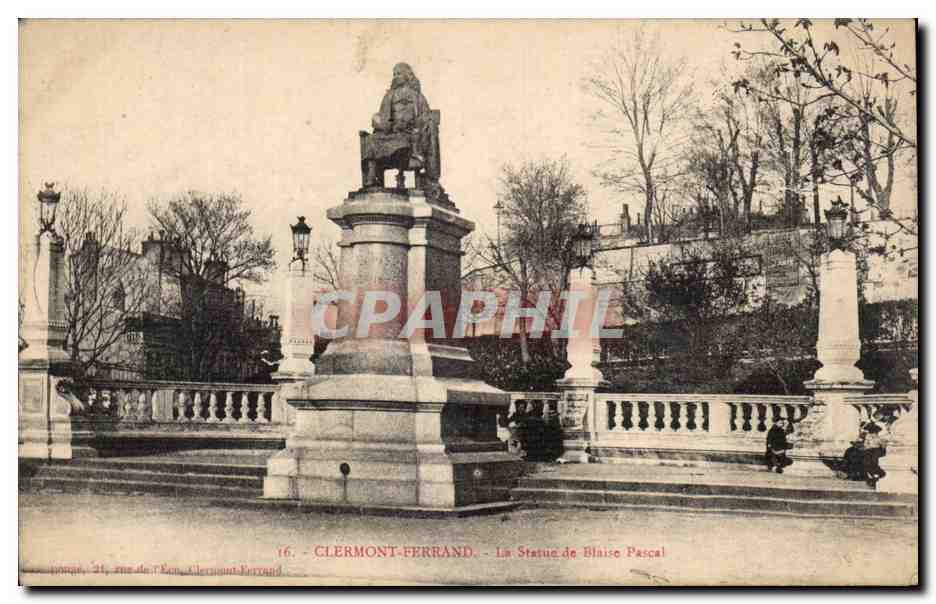 CPA Clermont Ferrand La statue de Blaise Pascal