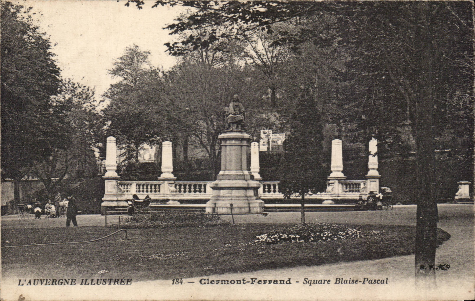 Clermont-Ferrand — Square Blaise-Pascal — L'Auvergne Illustrée n°184