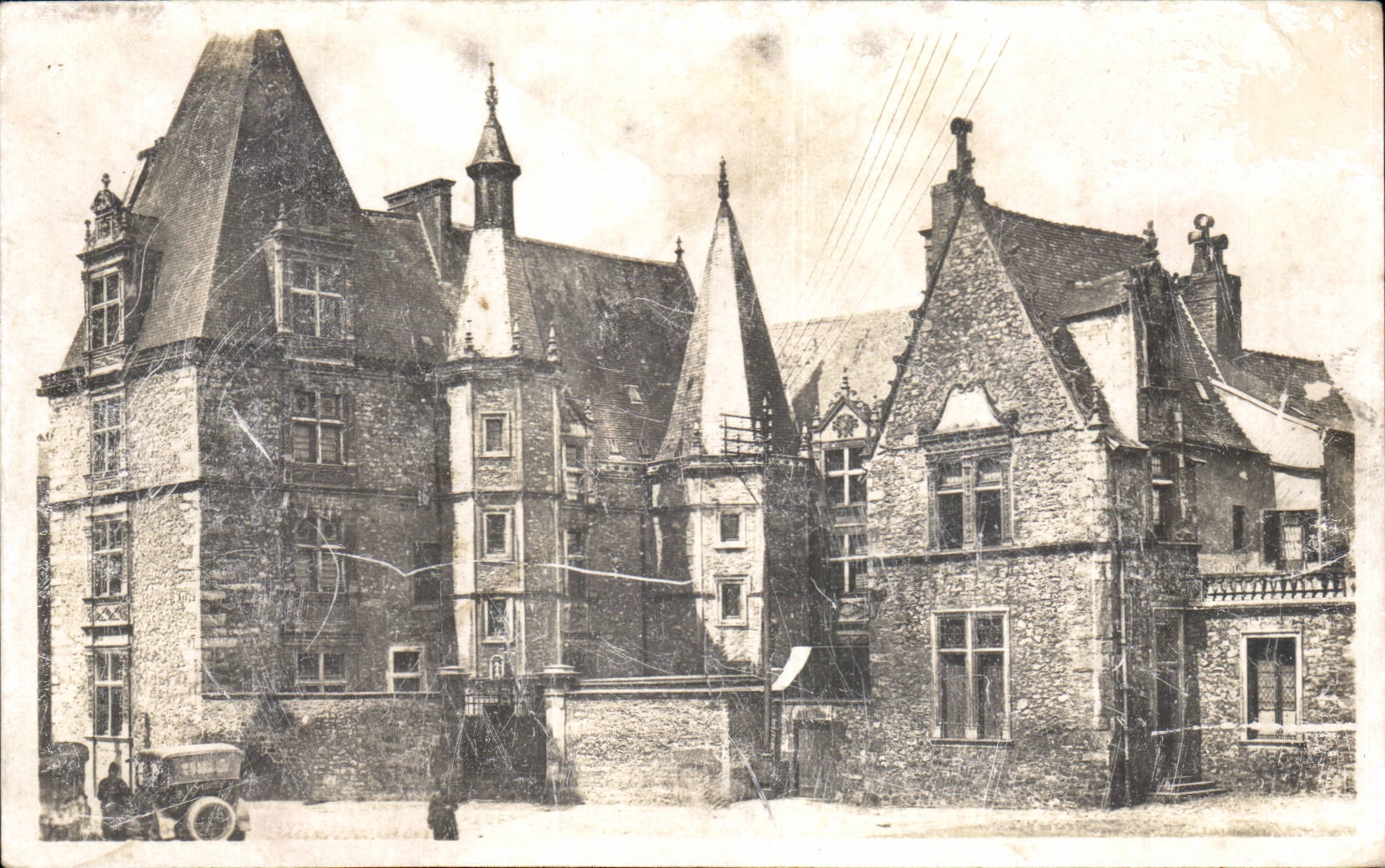 CPA Le mans L'eveche ancien Grabatoires construit de 1528 a 1542