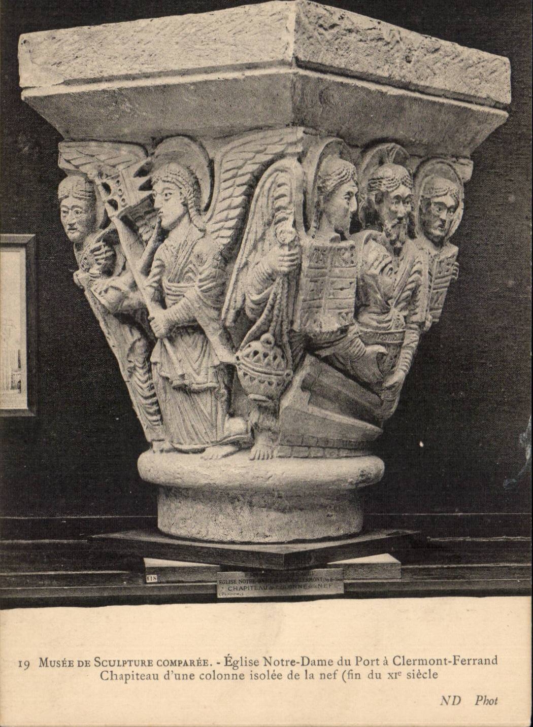 Chapiteau sculpté — Église Notre-Dame du Port à Clermont-Ferrand (fin du XIe siècle) — Musée de Sculpture Comparée, ND Phot