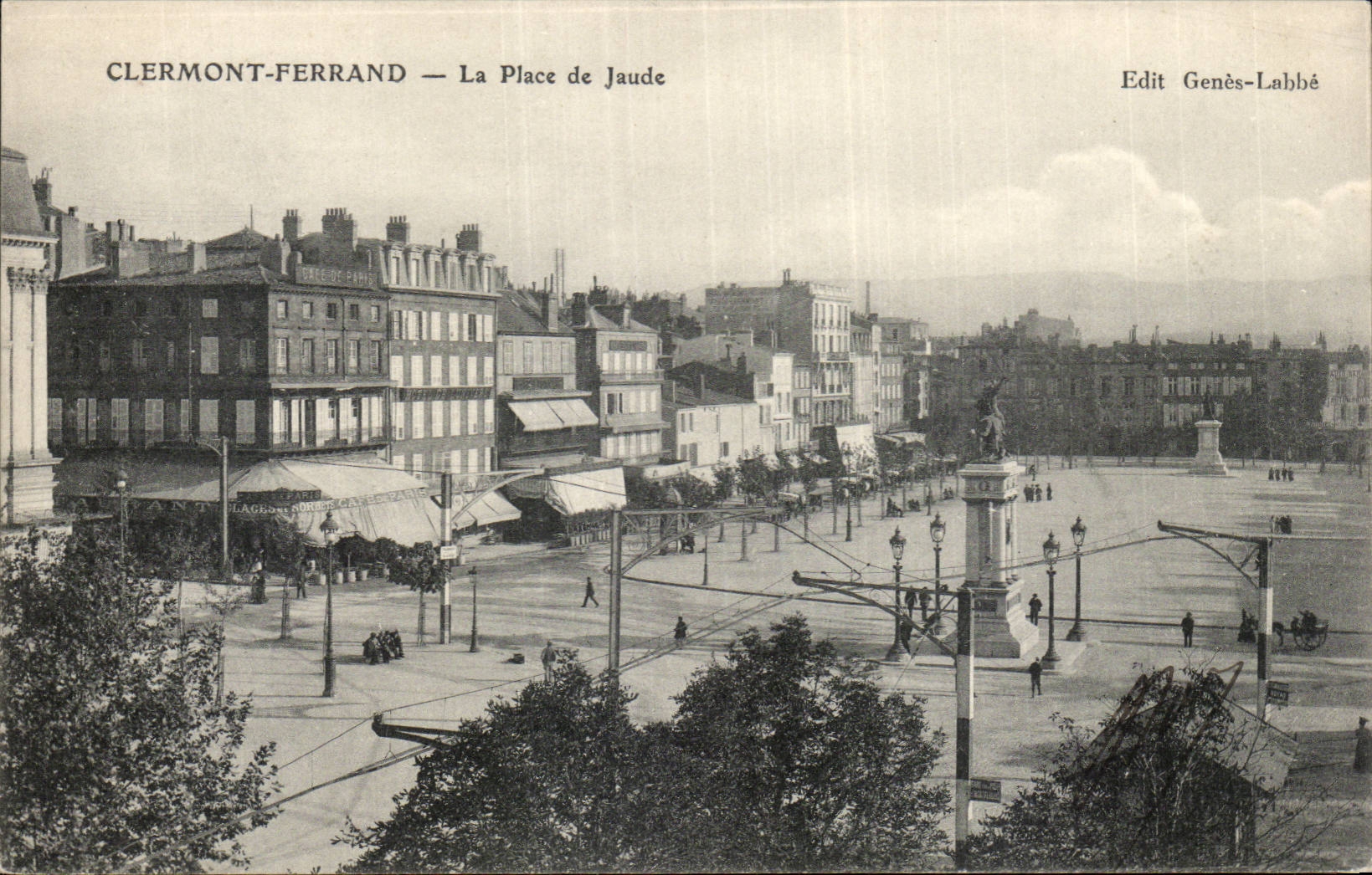 CPA Clermont Ferrand Place de Jaude