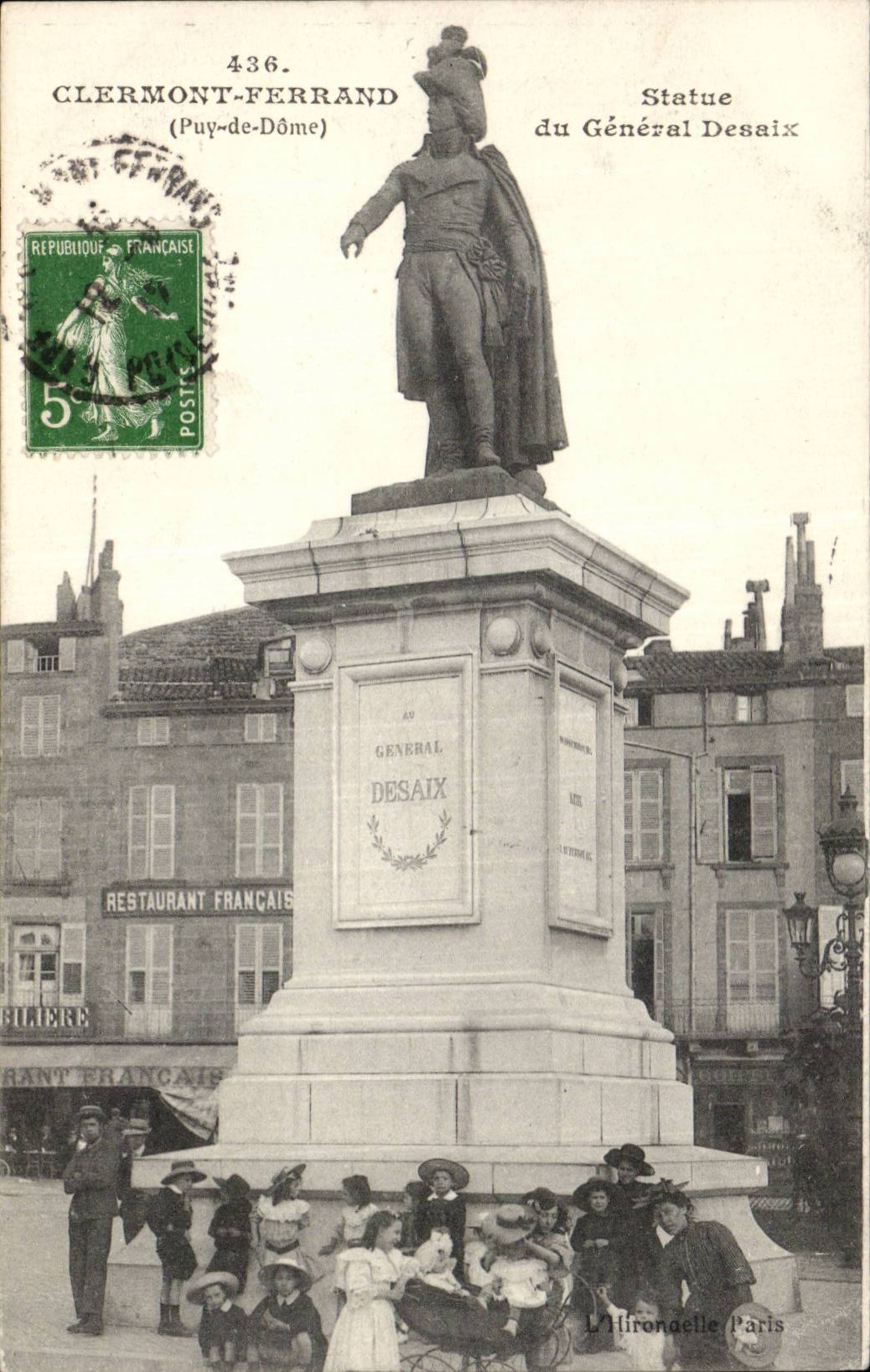 Clermont-Ferrand — Statue des Generals Desaix — L'Ilfrondelle, Paris