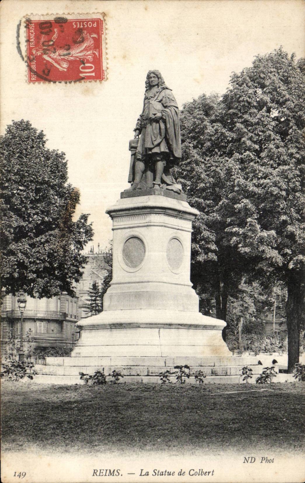 CPA Reims La statue de Colbert