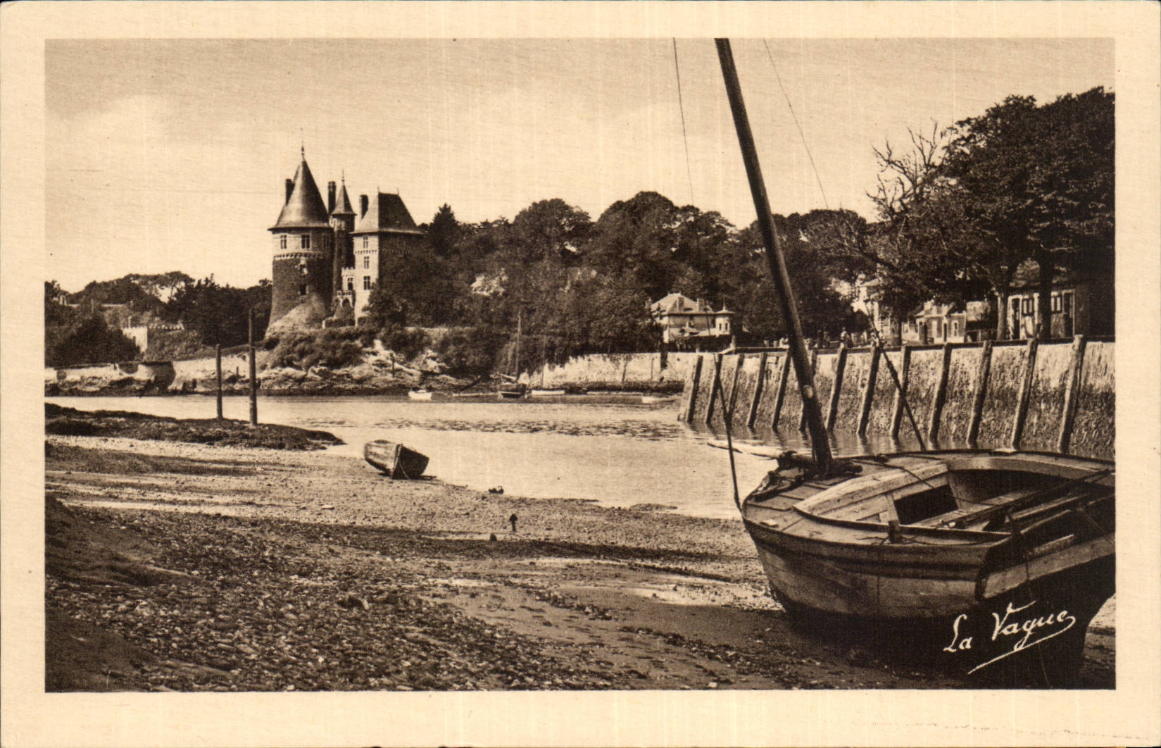 CPA Pornic Entree du port a maree basse