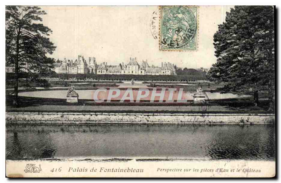 Paleis van Fontainebleau — Perspectief op de waterpartijen en het kasteel — Moderne ansichtkaart n°416