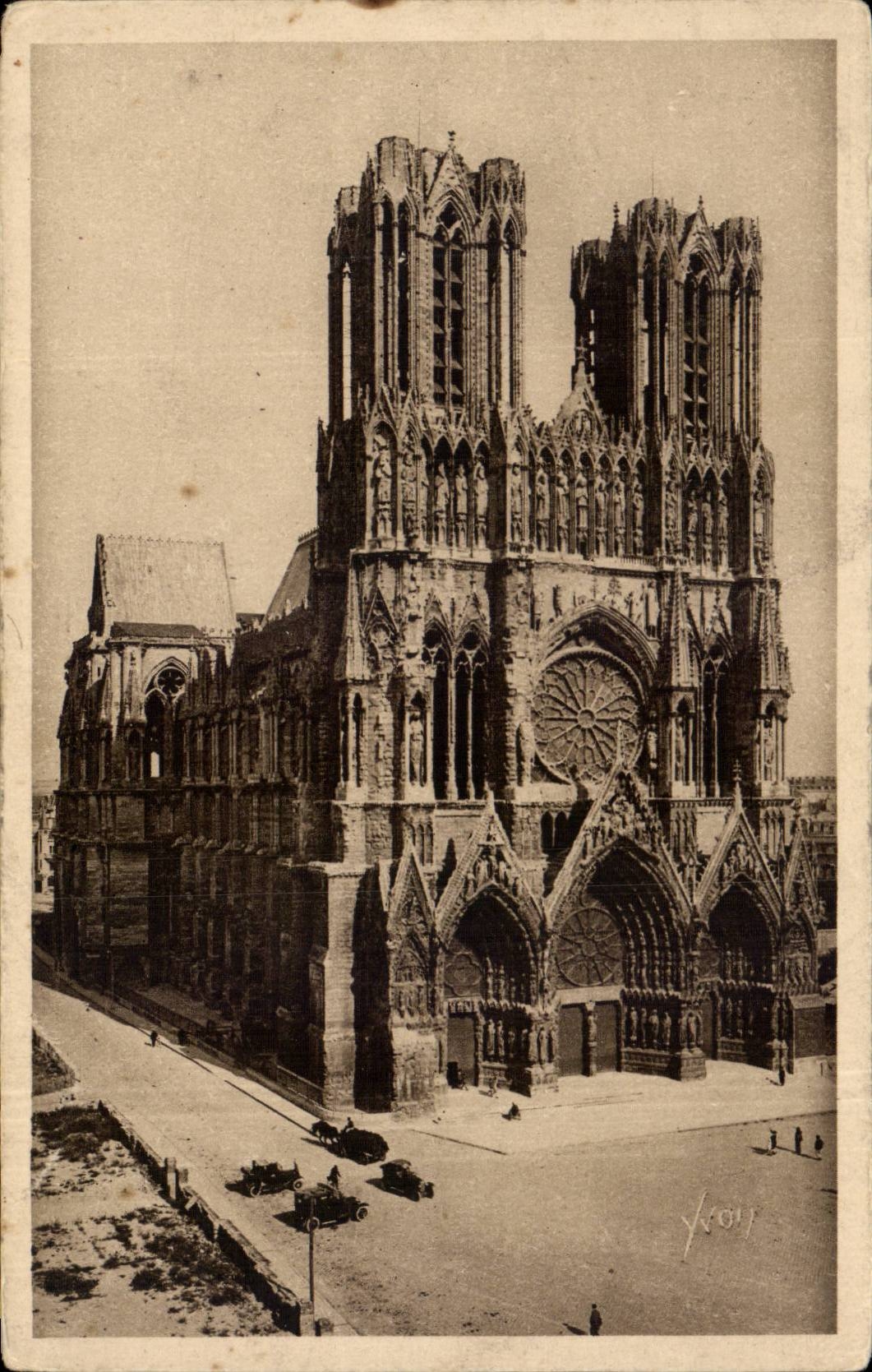 CPA Reims La cathedrale