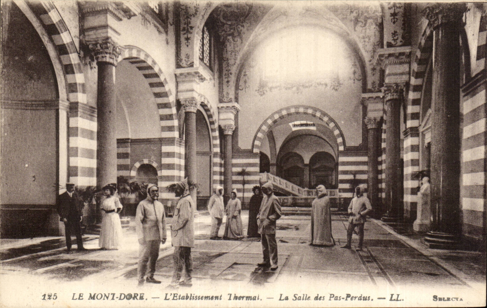 CPA Le Mont Dore Etablissement thermal La salle des pas perdus