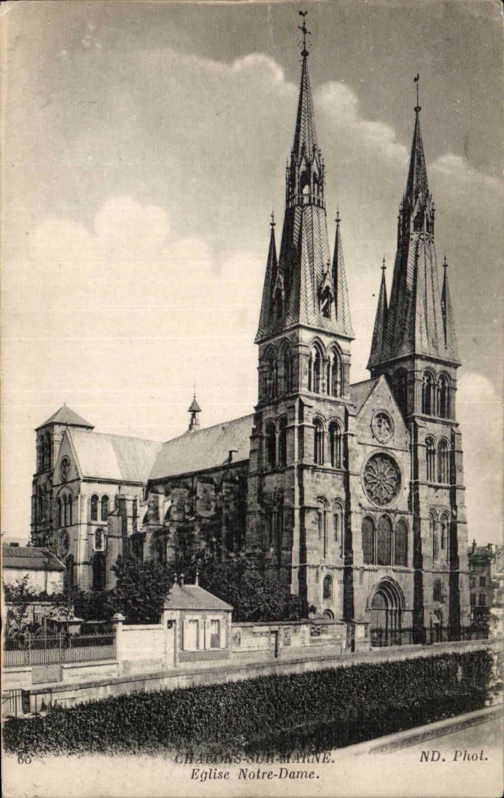 Chalons sur Marne - Eglise Notre Dame - CPA 