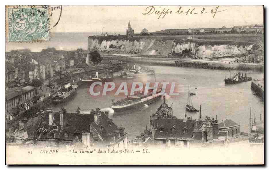 Dieppe - La 'Tamise' dans l'Avant Port CPA 