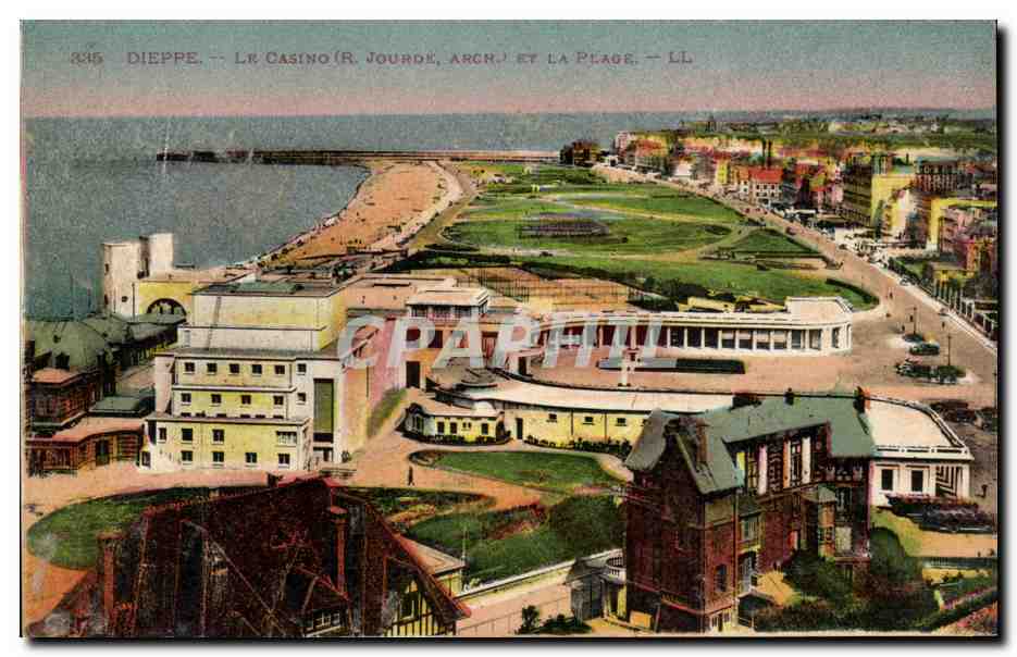 Dieppe - Le Casino et la Plage CPA 