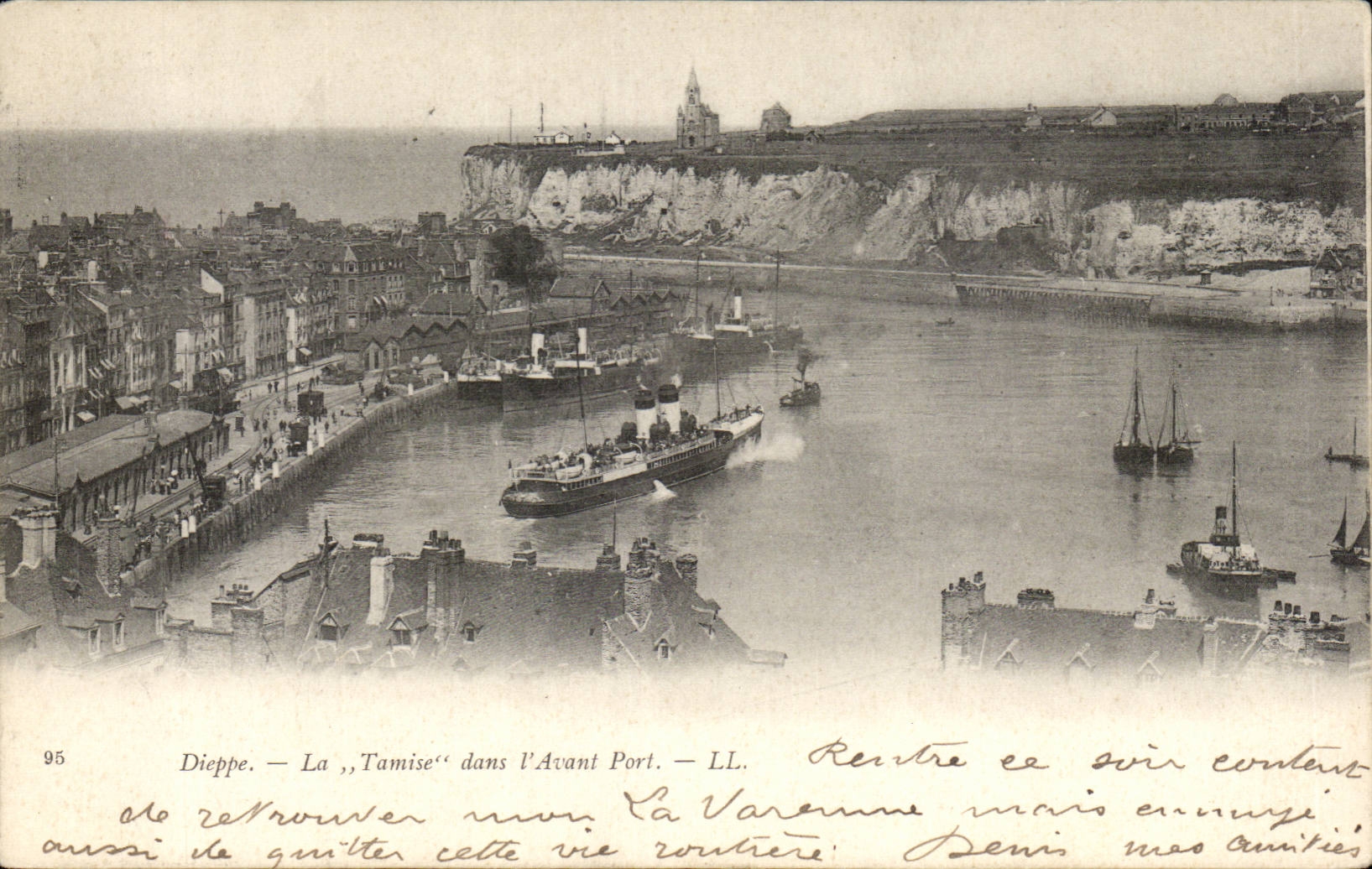 Dieppe - La 'Tamise' dans l'Avant Port CPA 