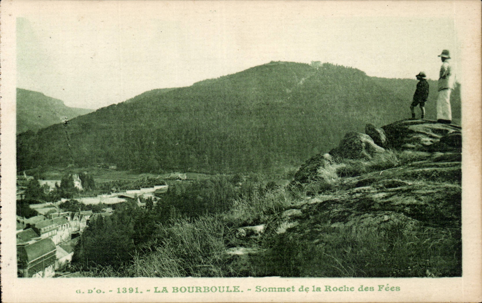 La Bourboule - Sommet de la Roche des Fees - CPA 