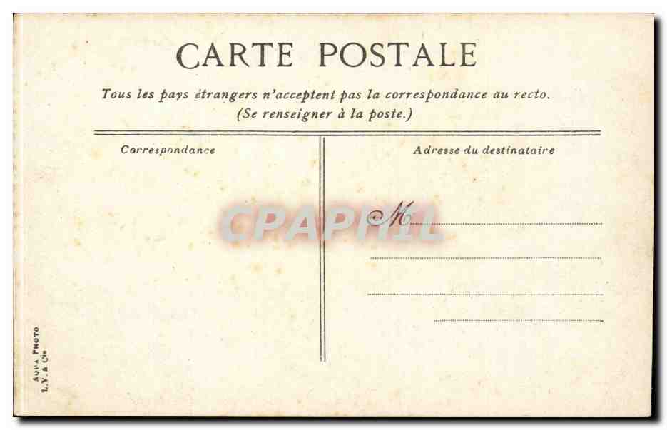 Fontainebleau - Het Paleis La Porte Dorée — uitgever L.Y. & Ch. — Achterkant