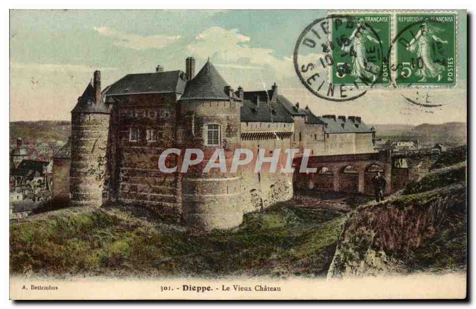 CPA Dieppe Le vieux chateau