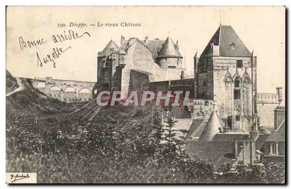 CPA Dieppe Le vieux chateau