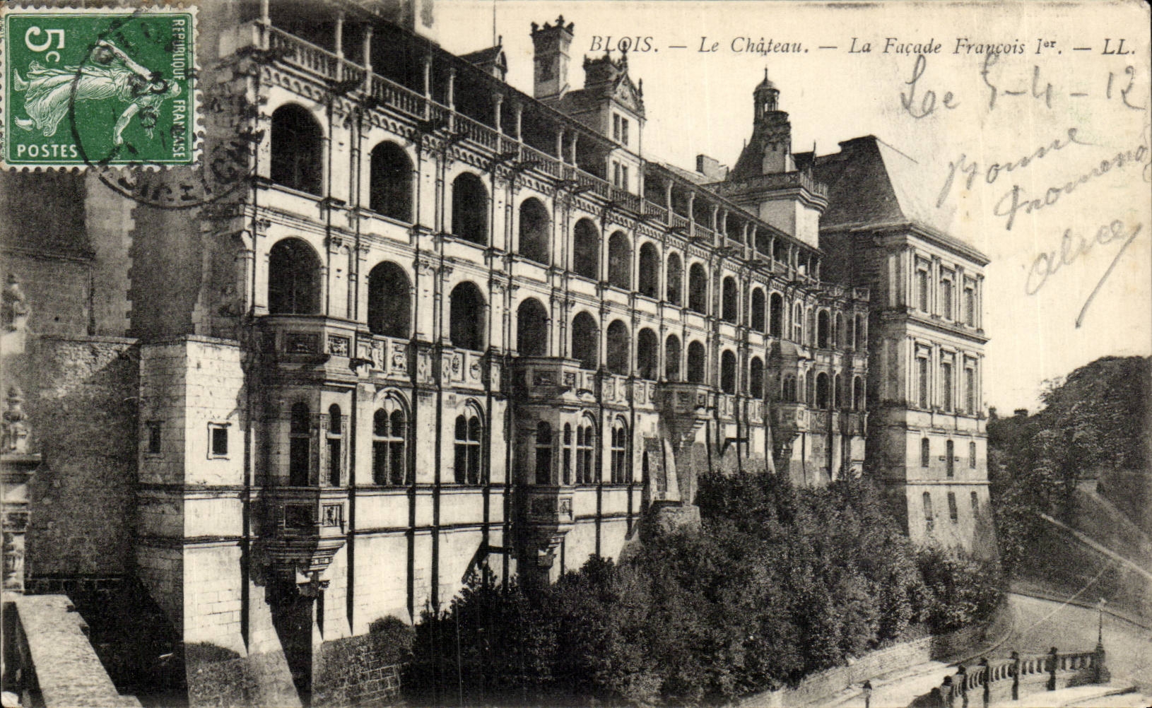 Blois — Le Château — La Façade François 1er — LL.