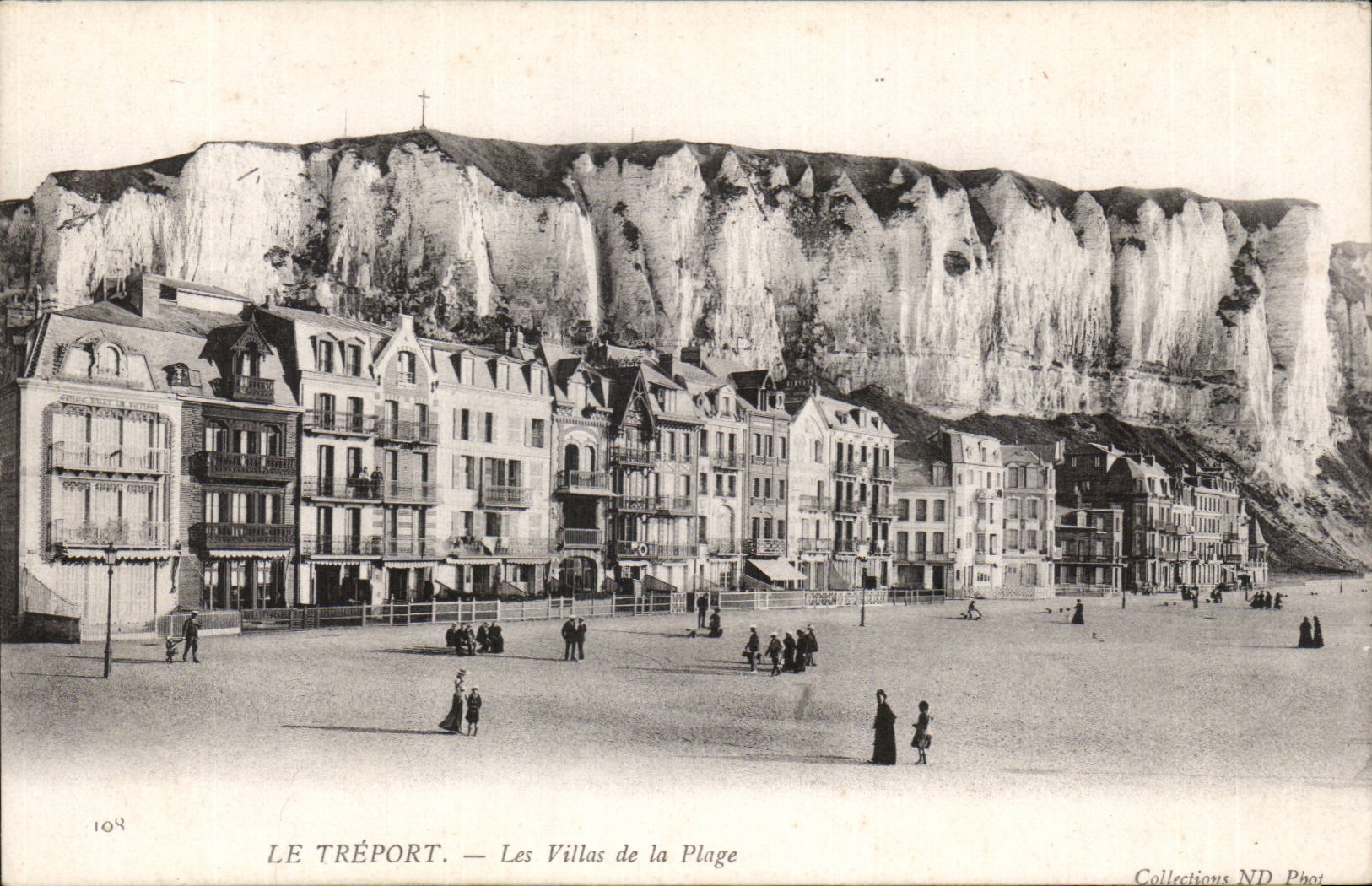 CPA Le Treport Les villas de la plage