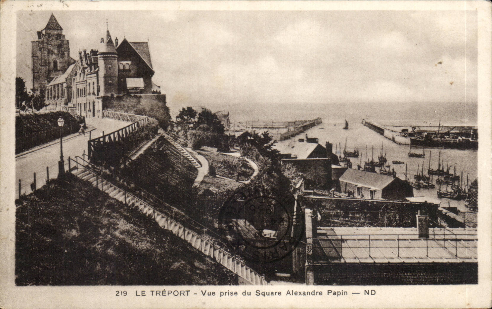 CPA Le Treport Vue prise du square Alexandre Papin