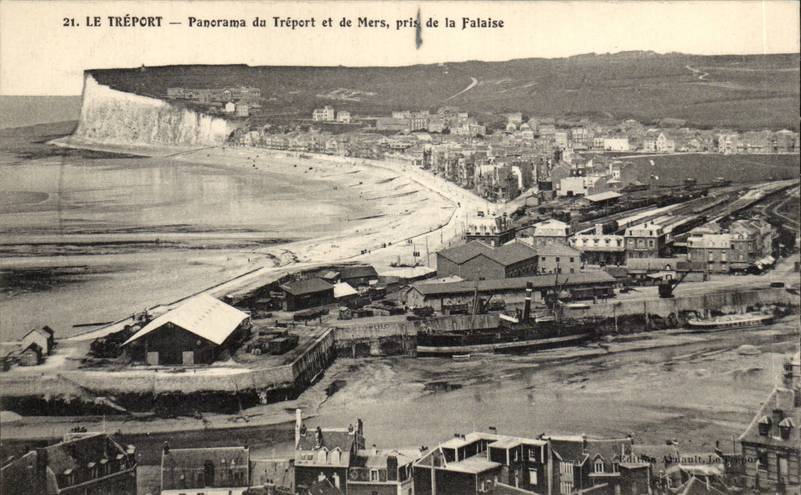 CPA Le Treport Panorama du TReport et de Mers pris de la Falaise