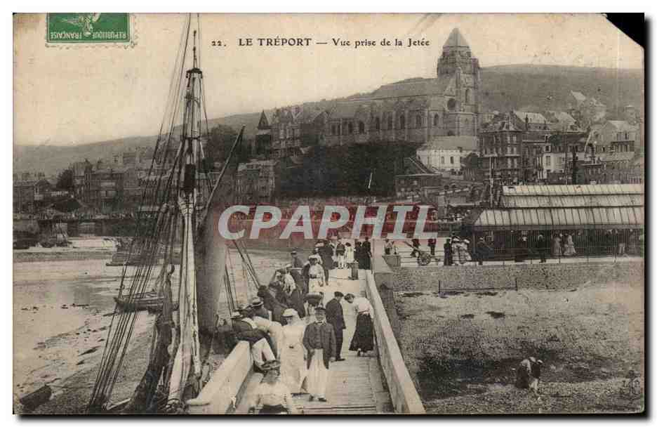 CPA Le Treport Vue prise de la jetee