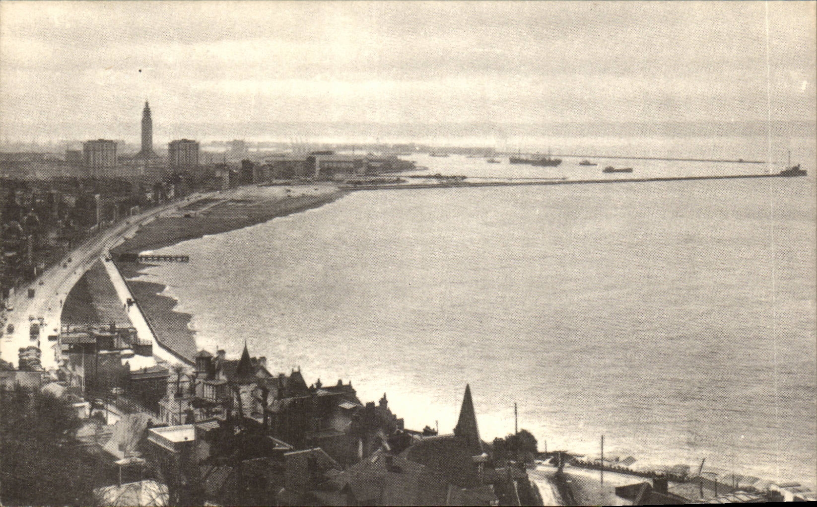 CPA Le Havre Eglise St Joseph Phare spirituel de la cite
