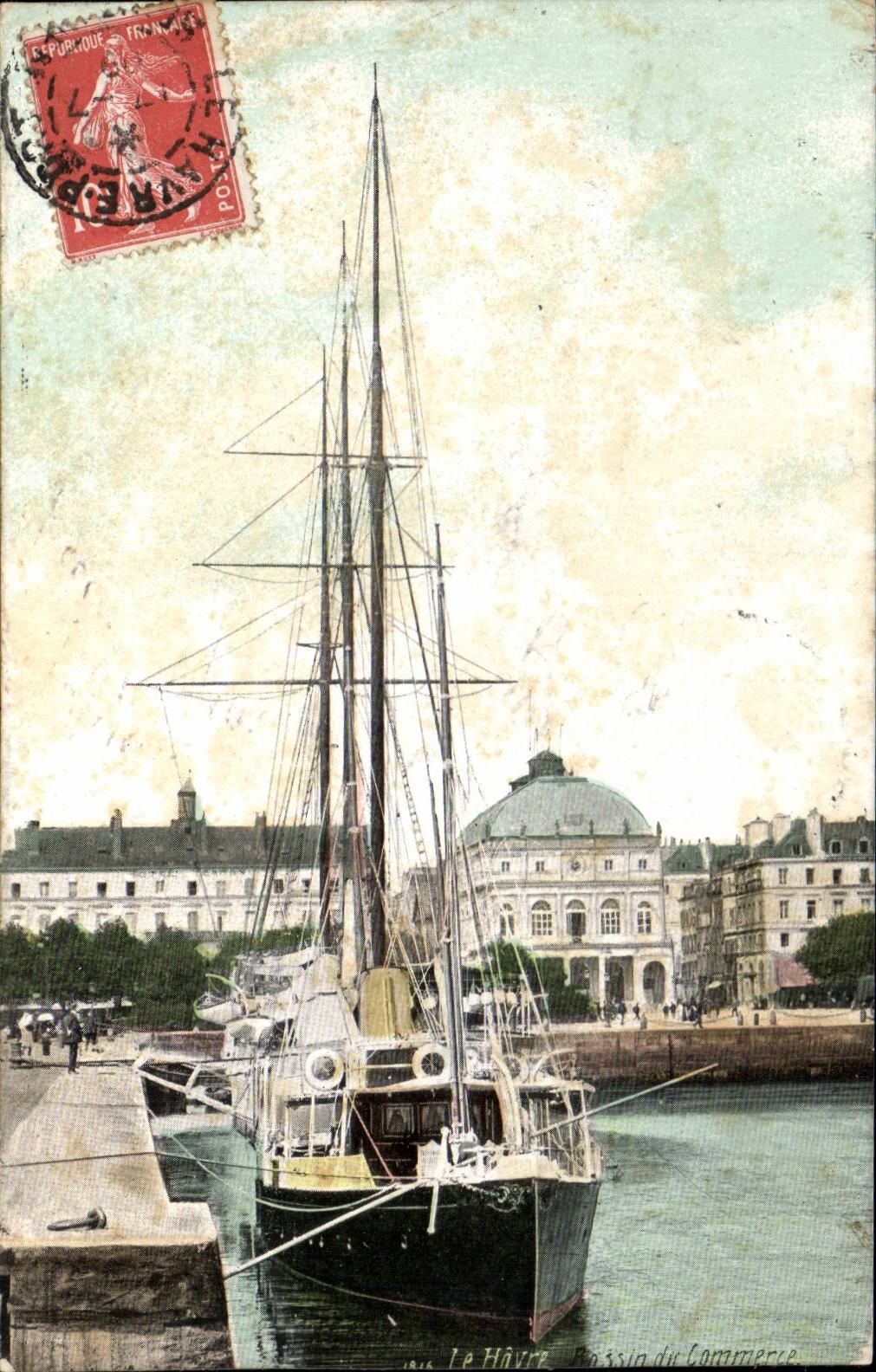 CPA Le Havre Bassin du commerce Bateau