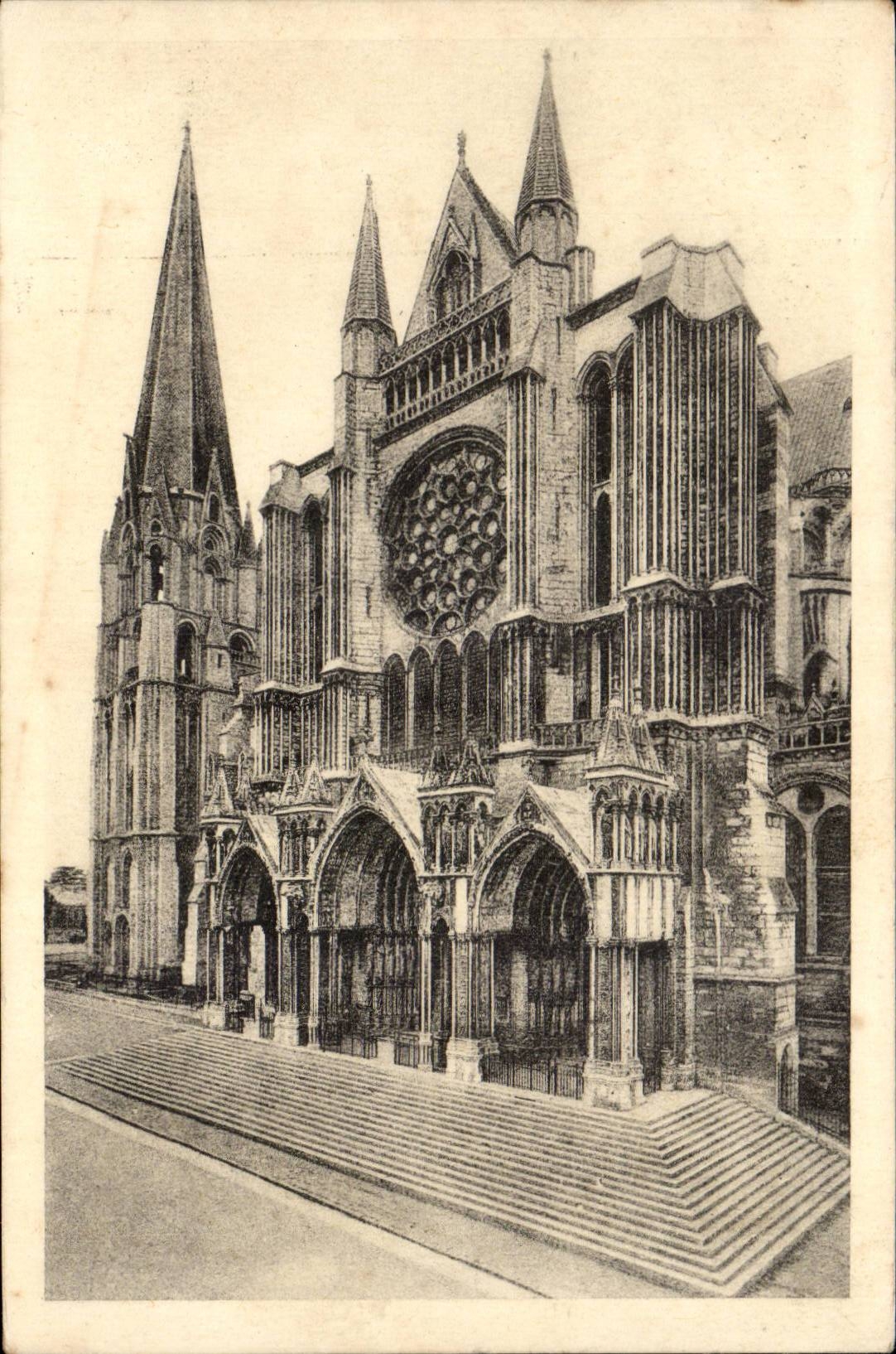 CPA Chartres La cathedrale Portail sud