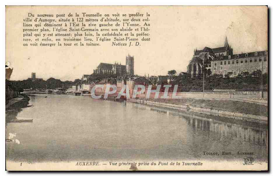 CPA Auxerre Vue generale prise du pont de la Tournelle