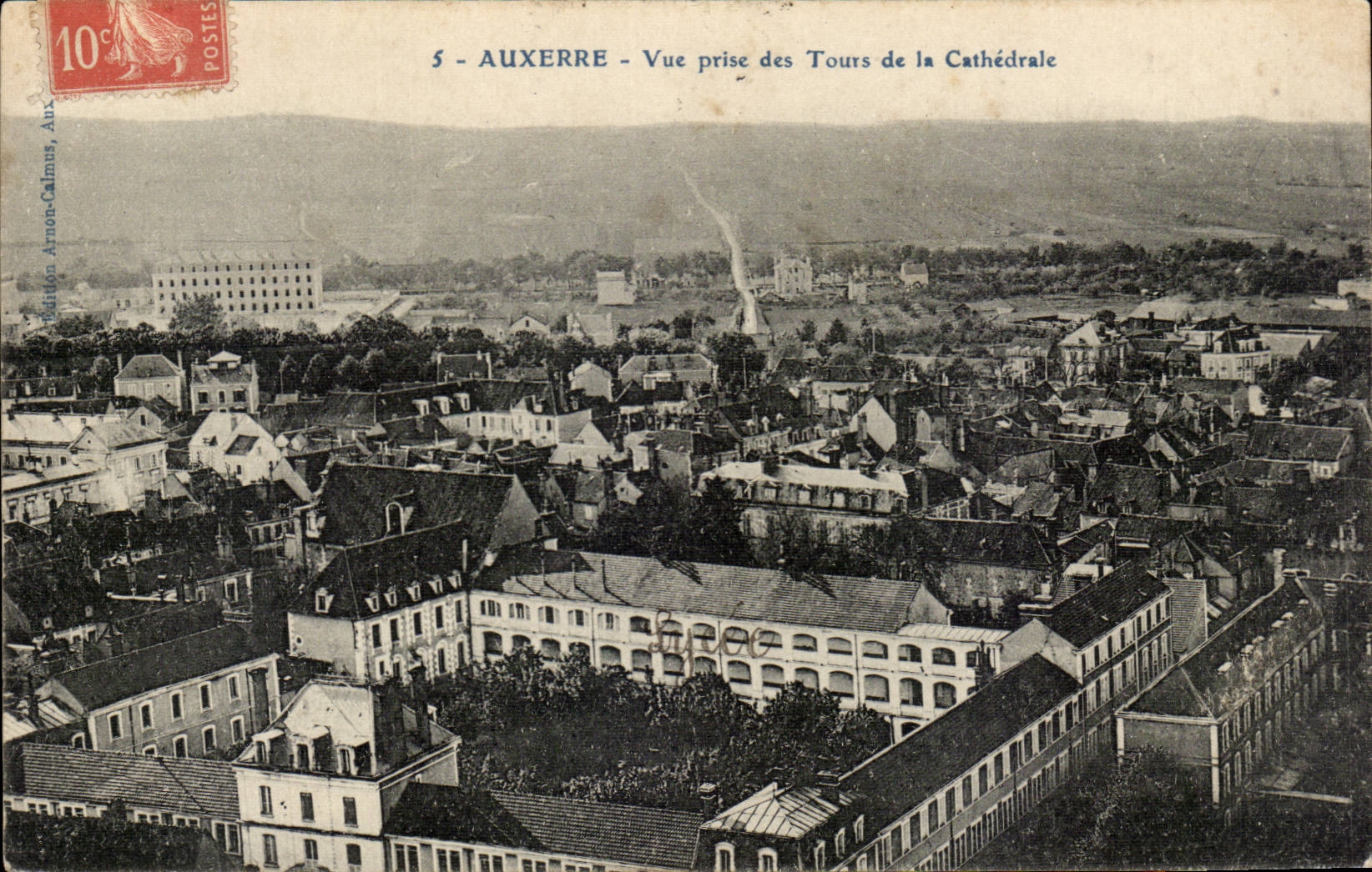 CPA Auxerre Vue prise des tours de la cathedrale