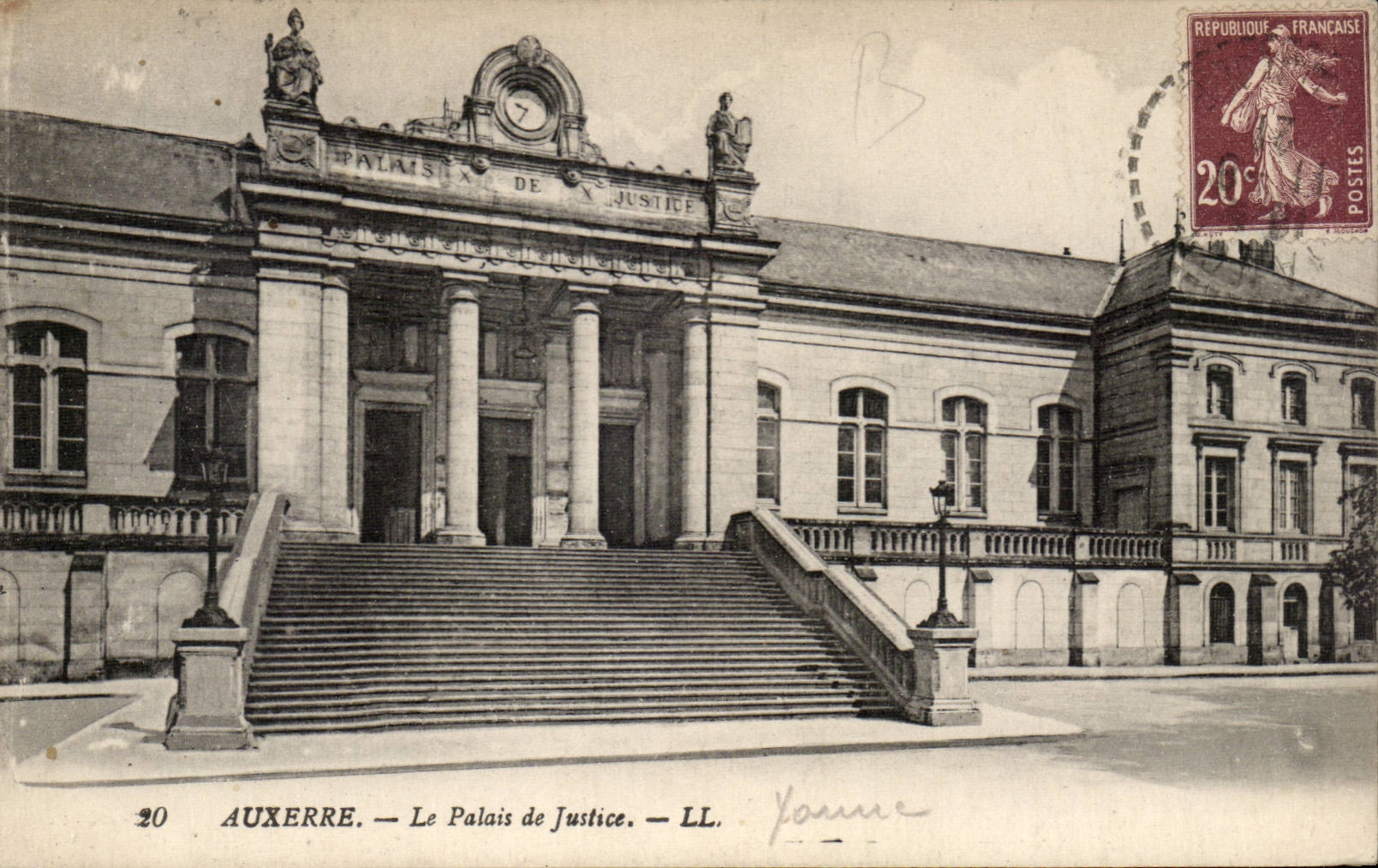 CPA Auxerre Palais de justice