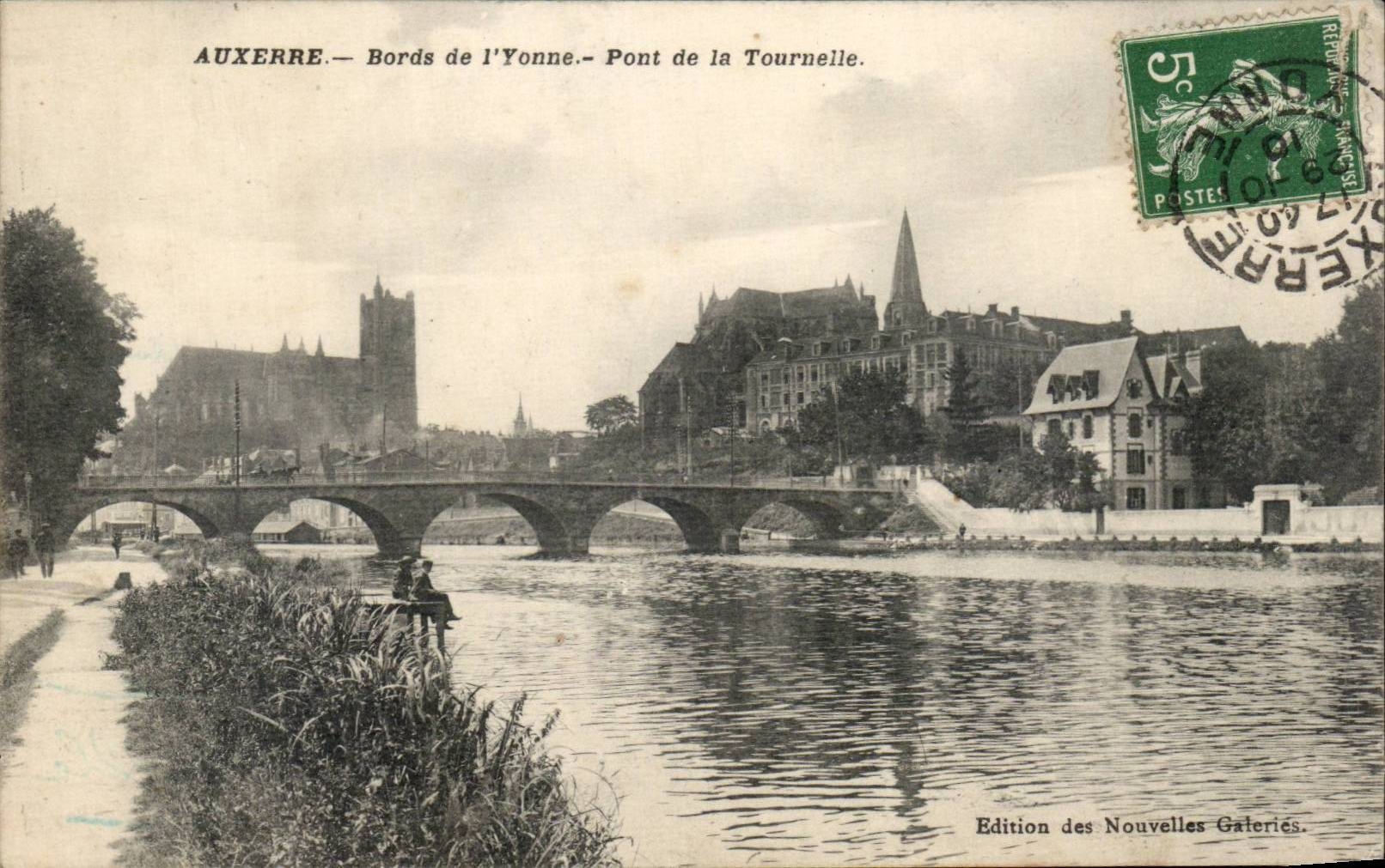 CPA Auxerre Bords de l'Yonne Pont de la Tournelle