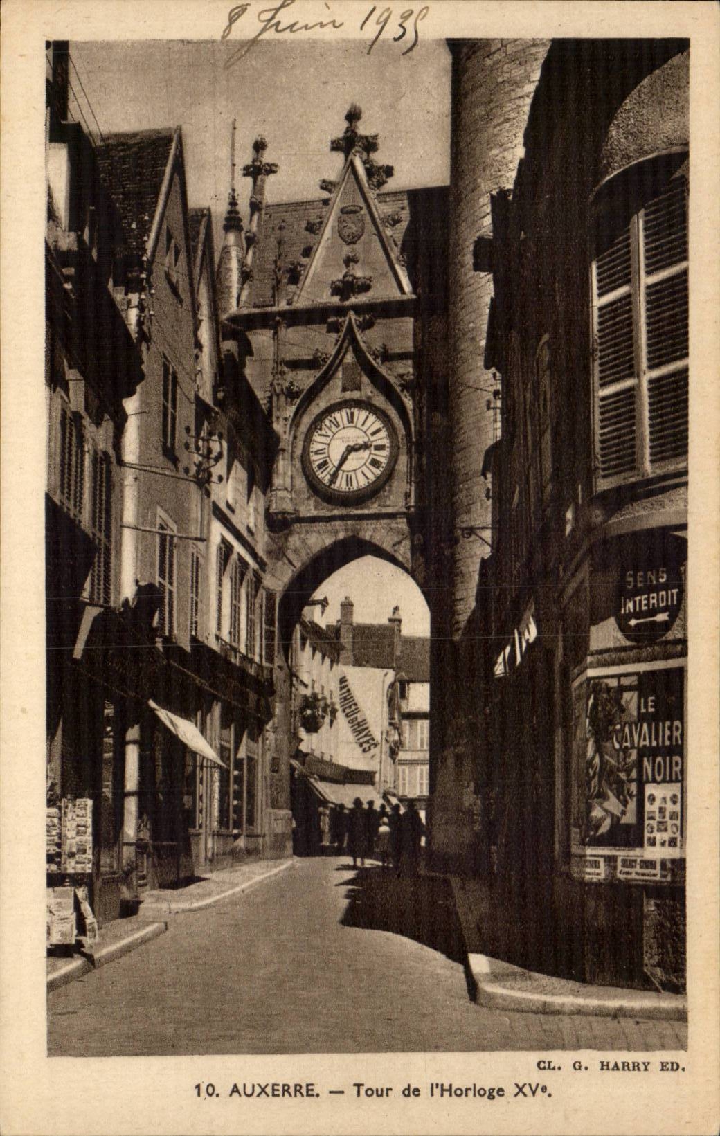 CPA Auxerre Tour de l'horloge 15eme