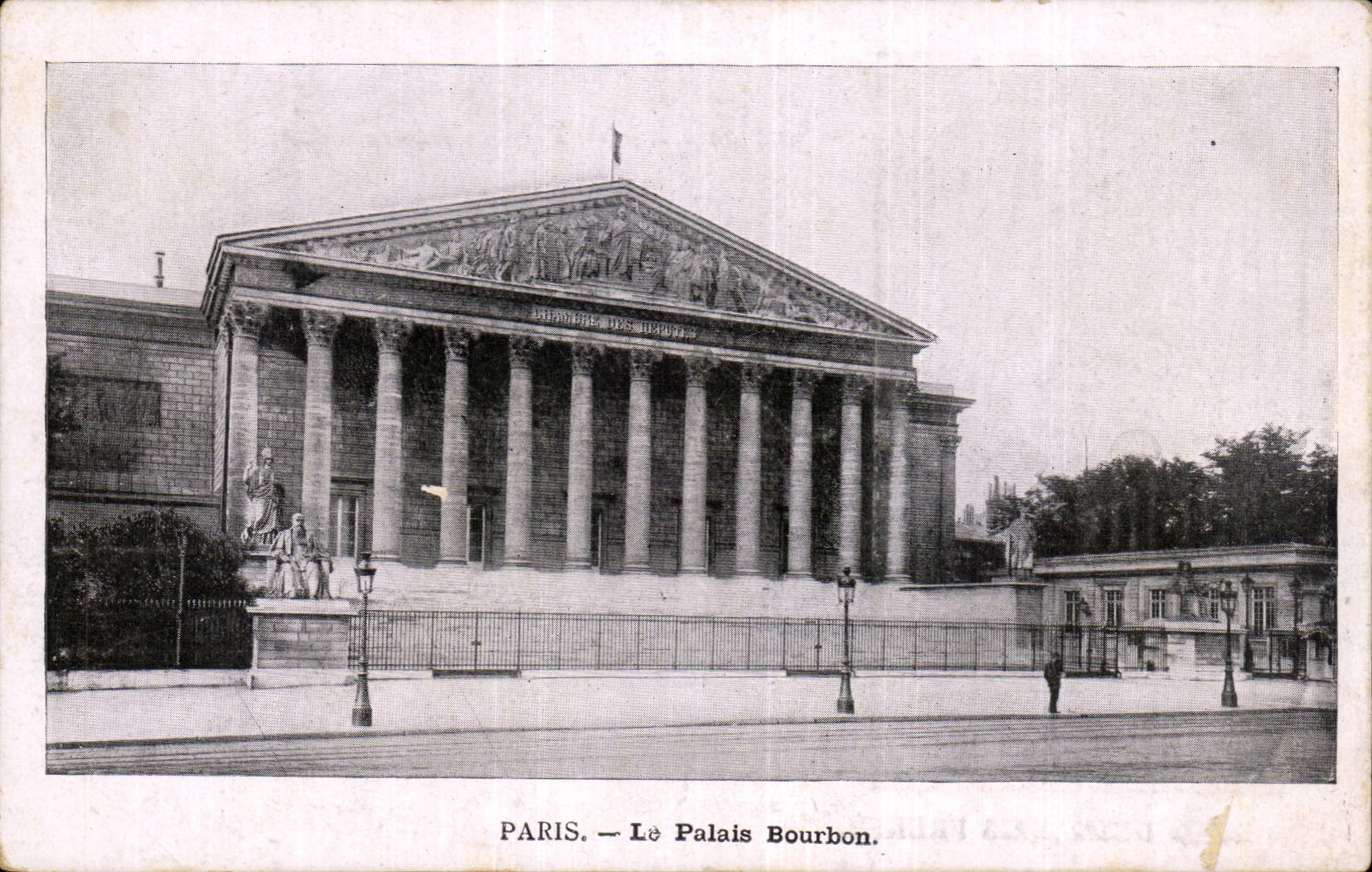 CPA Paris Palais bourbon publicite Automobiline Essence