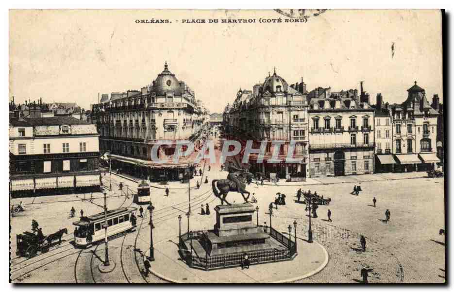 CPA Orleans Place du Martroi (cote Nord)