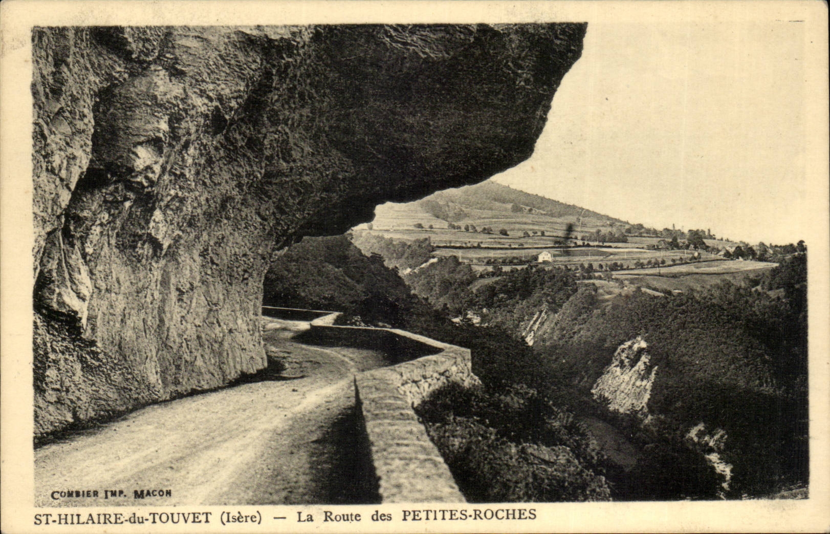 St-Hilaire-du-Touvet (Isère) — La Route des Petites-Roches — Combier Imp. Macon