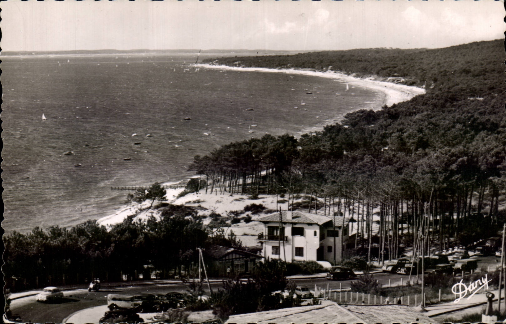 CPA Pilat Plage Vue sur la corniche et le bassin