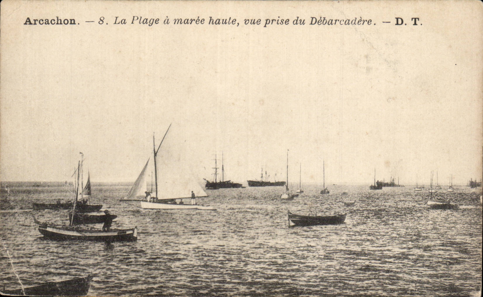 CPA Arcachon La plage a maree haute Vue prise du debarcadere