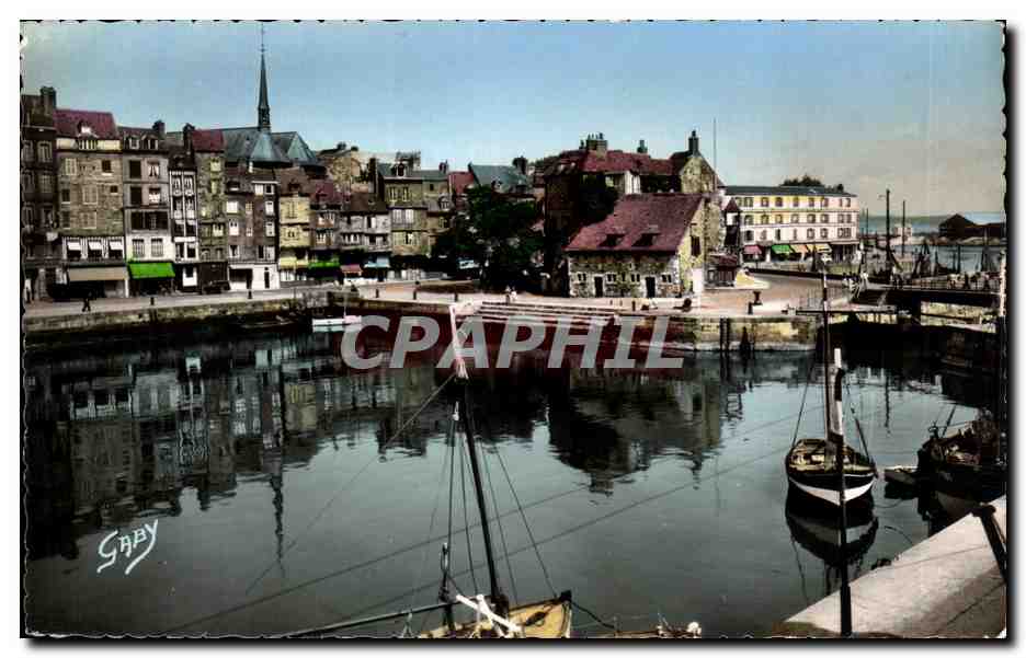 Honfleur (Calvados) — Le Vieux Bassin et la Lieutenancé — Éditions Gaby