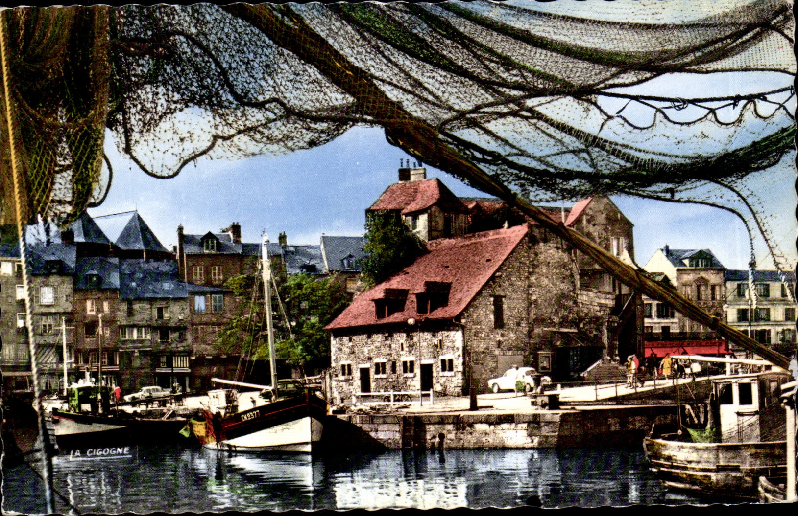 Le port et la Lieutenante — Honfleur (Calvados) — Éditions « La Cigogne »