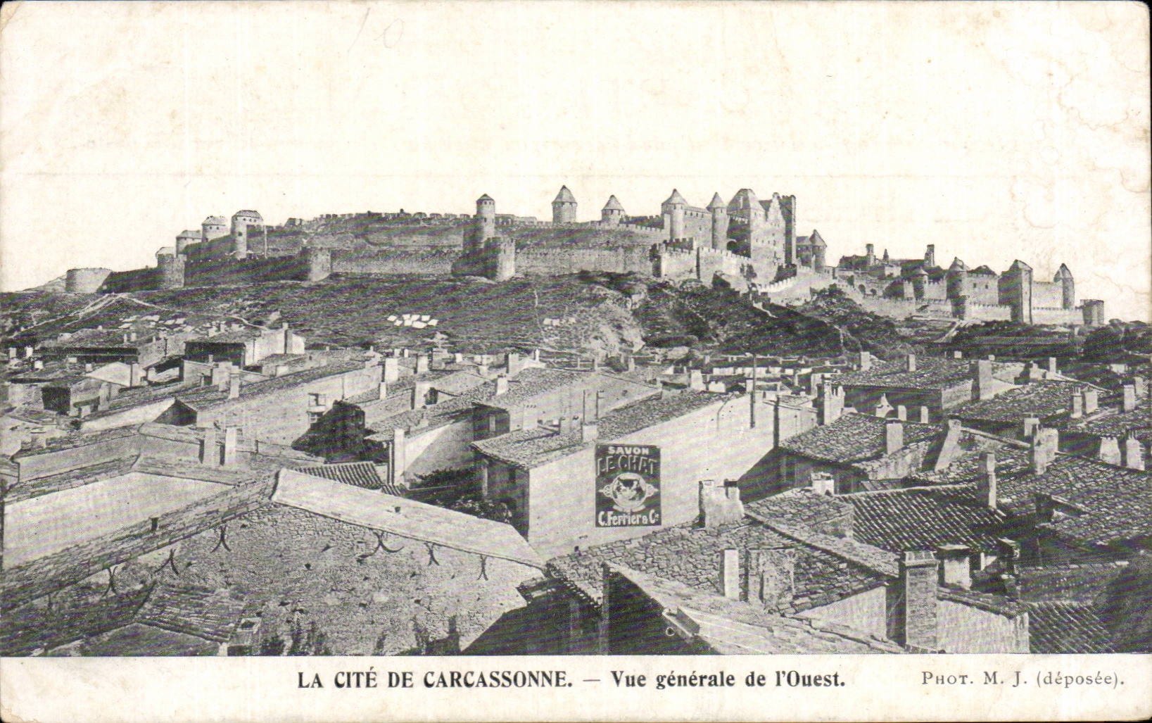 La Cité de Carcassonne — Vue générale de l'Ouest — Phot. M. J. (déposée)