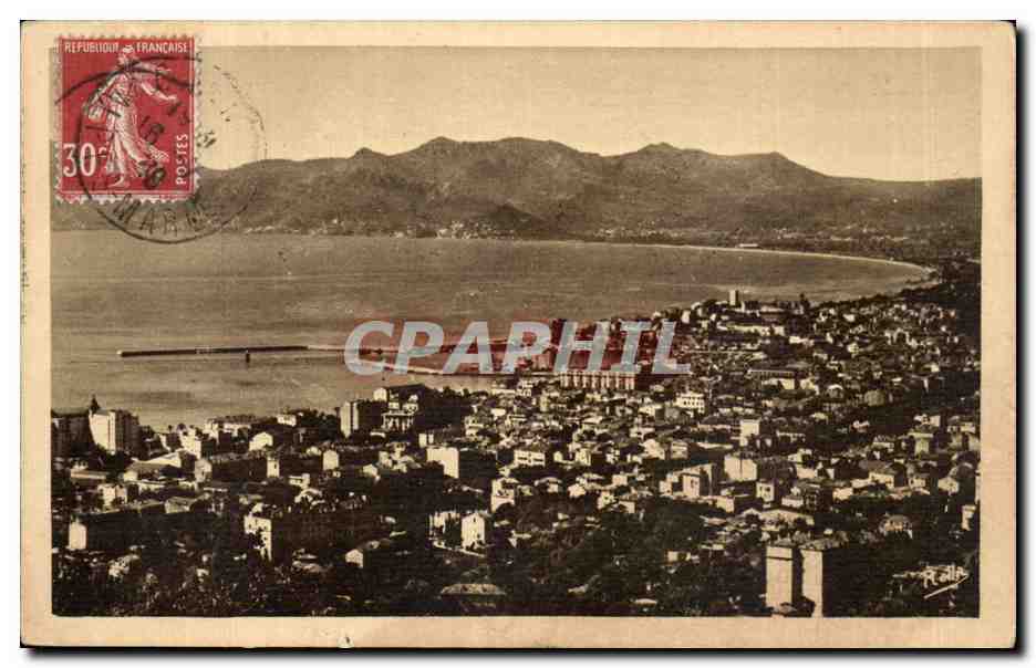 CPA Cannes Vue generale pris de Super Cannes