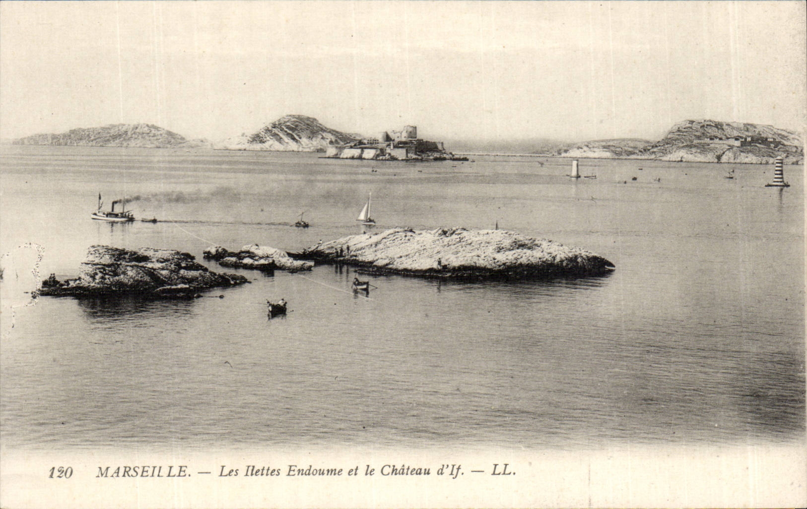 CPA Marseille Les Ilettes Endoume et le chateau d'if